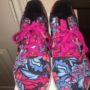 Adidas torsion shoes